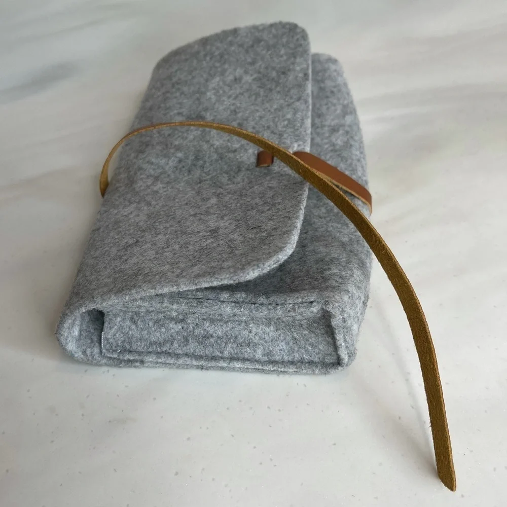 Gray Thick Felt Toiletry Bag - Picture 13 of 13